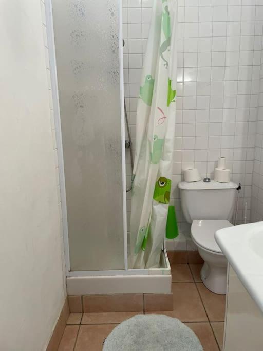 Studio A Sanary-Sur-Mer Avec Balcon A 200M Du Port ภายนอก รูปภาพ